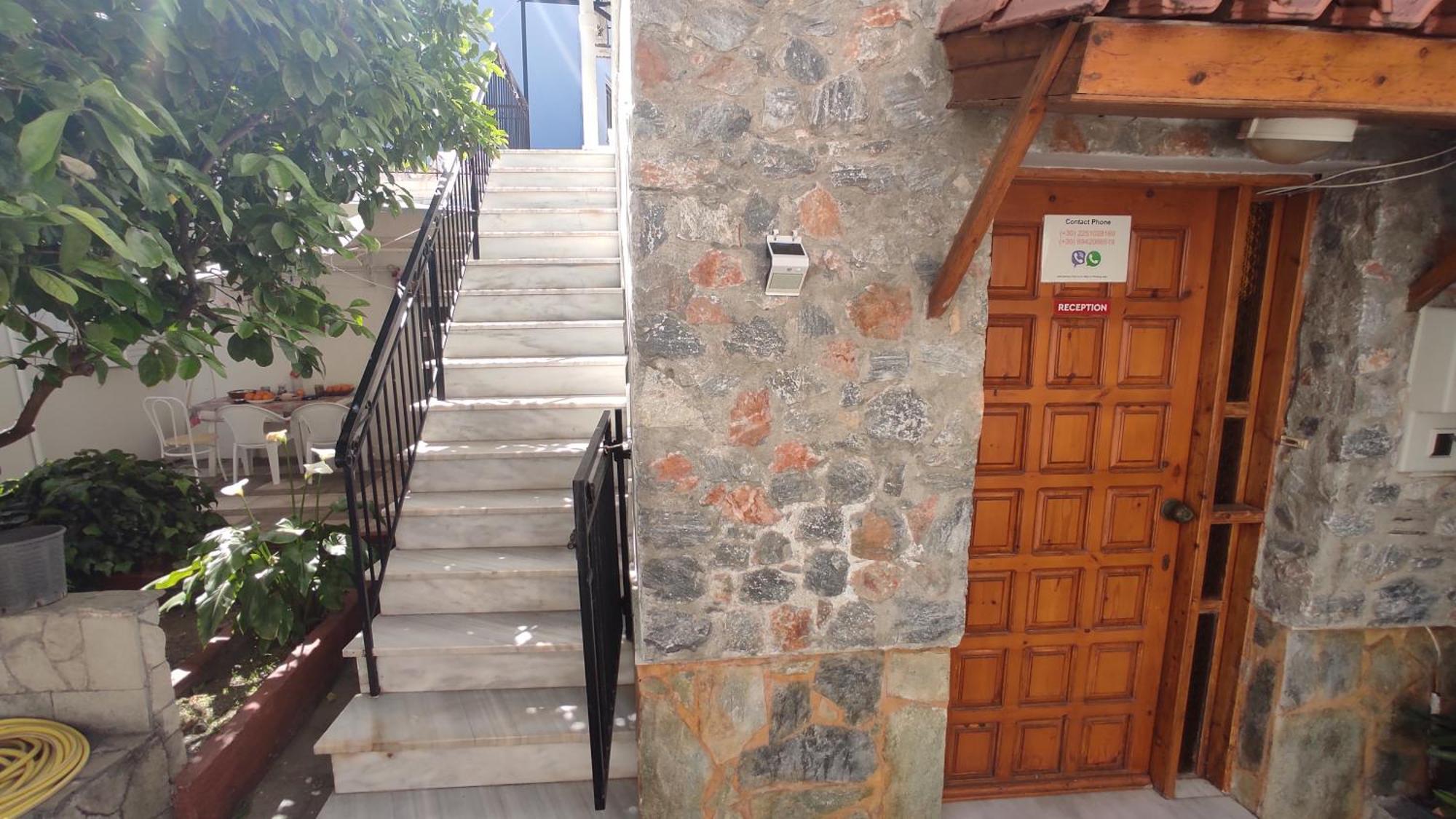 Angelos Rooms Mytilíni Exterior foto