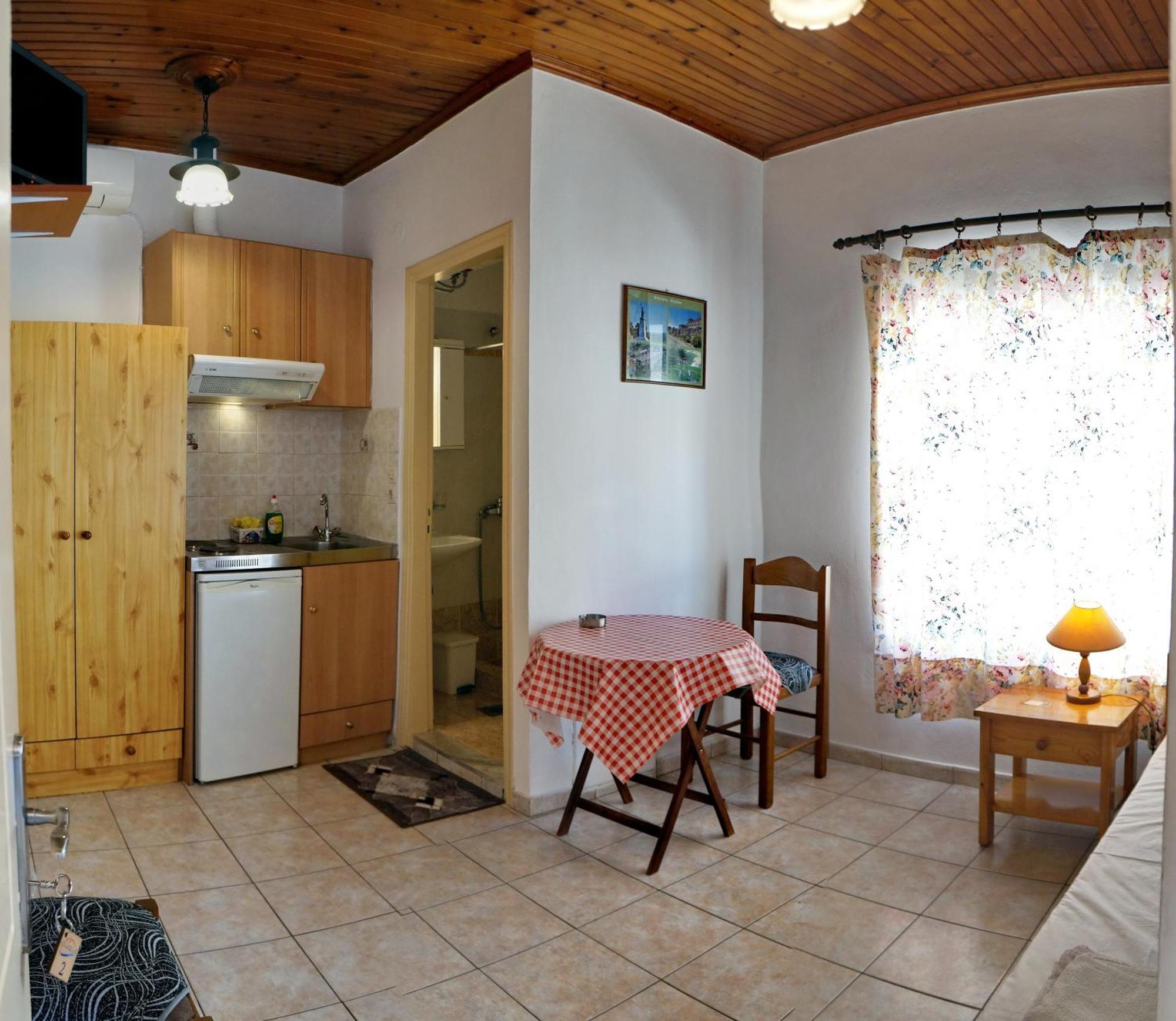 Angelos Rooms Mytilíni Exterior foto