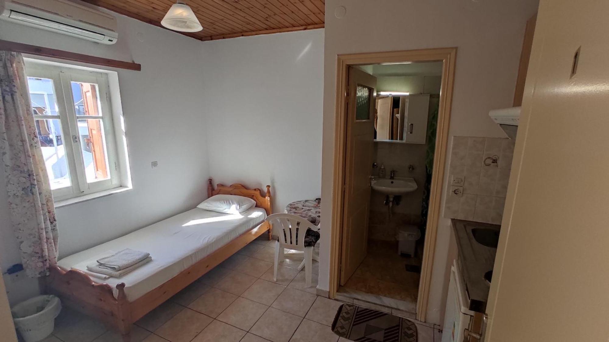 Angelos Rooms Mytilíni Exterior foto